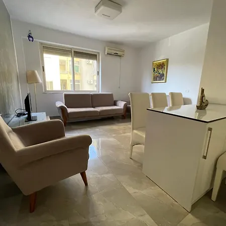 Dat-or Apartment