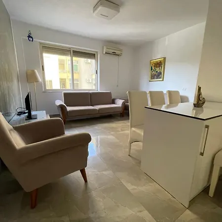 Dat-or Apartment *